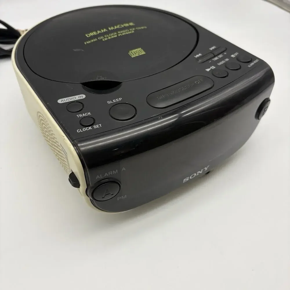 Sony Dream Machine CD Player Alarm Clock AM/FM Radio ICF-CD815 Tested Works